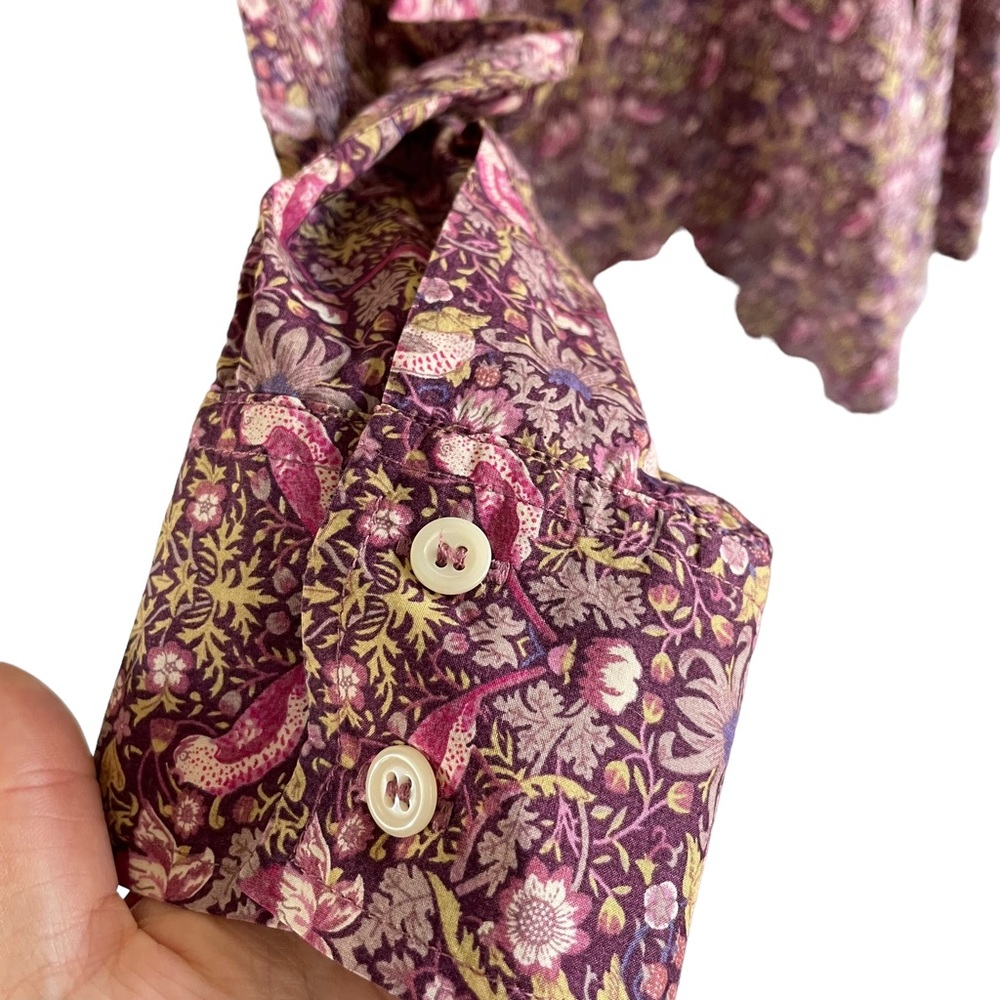 HOLLAND ESQUIRE Sz L Bird and flowers design 100% cotton button down shirt - Picture 6 of 12